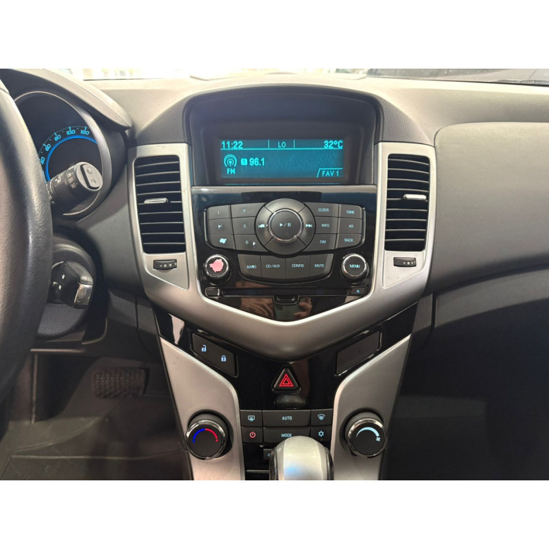 CHEVROLET Cruze Hatch 1.8 16V 4P LT SPORT6 FLEX AUTOMÁTICO