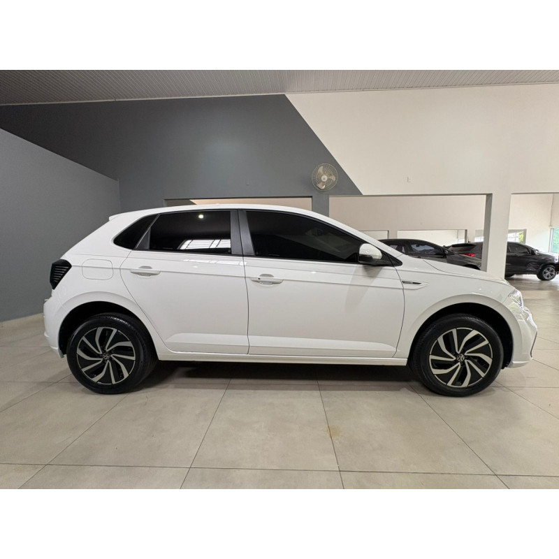 VOLKSWAGEN Polo Hatch 1.0 4P 170 TSI HIGHLINE AUTOMÁTICO