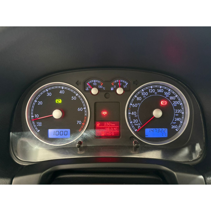 VOLKSWAGEN Bora 2.0 4P AUTOMÁTICO