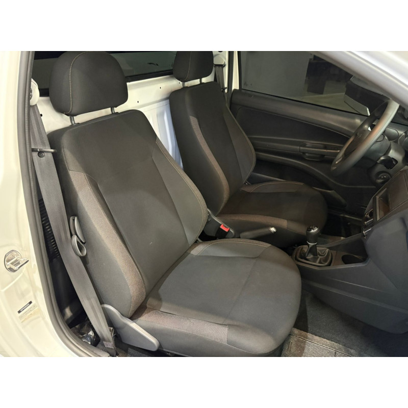 VOLKSWAGEN Saveiro 1.6 G7 CABINE SIMPLES ROBUST FLEX