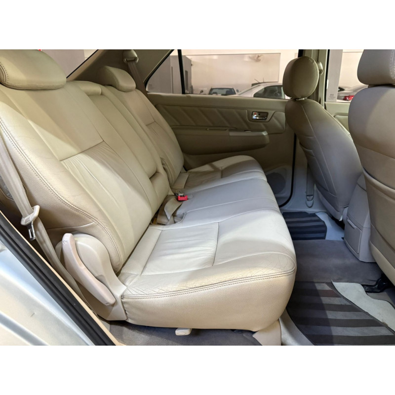 TOYOTA Hilux SW4 3.0 16V 4P SRV 4X4 TURBO DIESEL AUTOMÁTICO