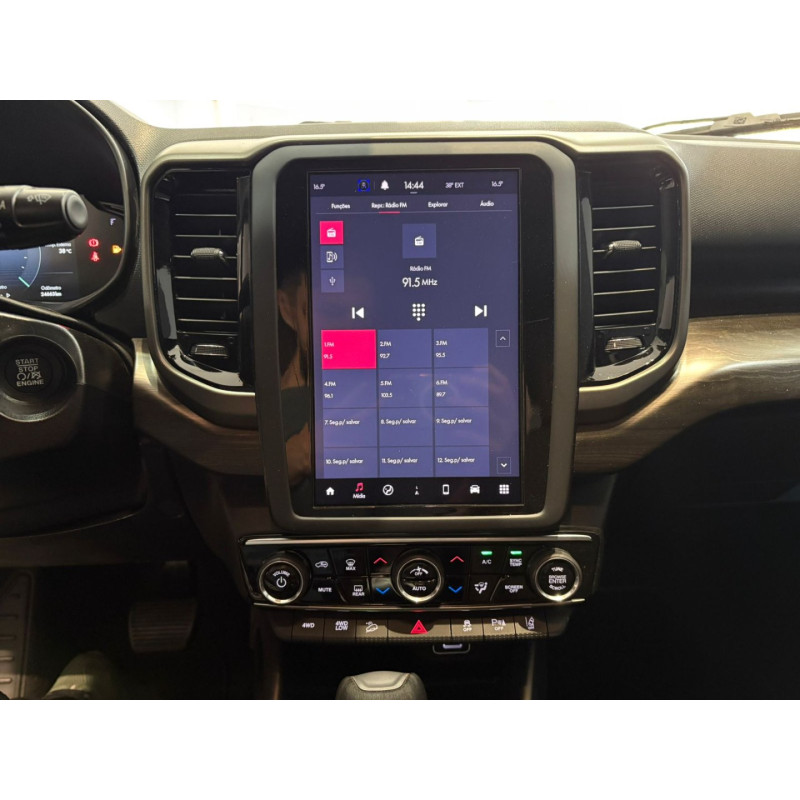 FIAT Toro 2.2 16V 4P 4WD RANCH TURBO DIESEL AUTOMÁTICO
