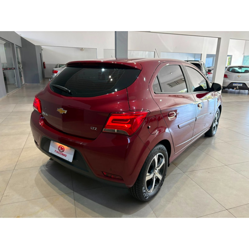 CHEVROLET Onix Hatch 1.4 4P FLEX LTZ