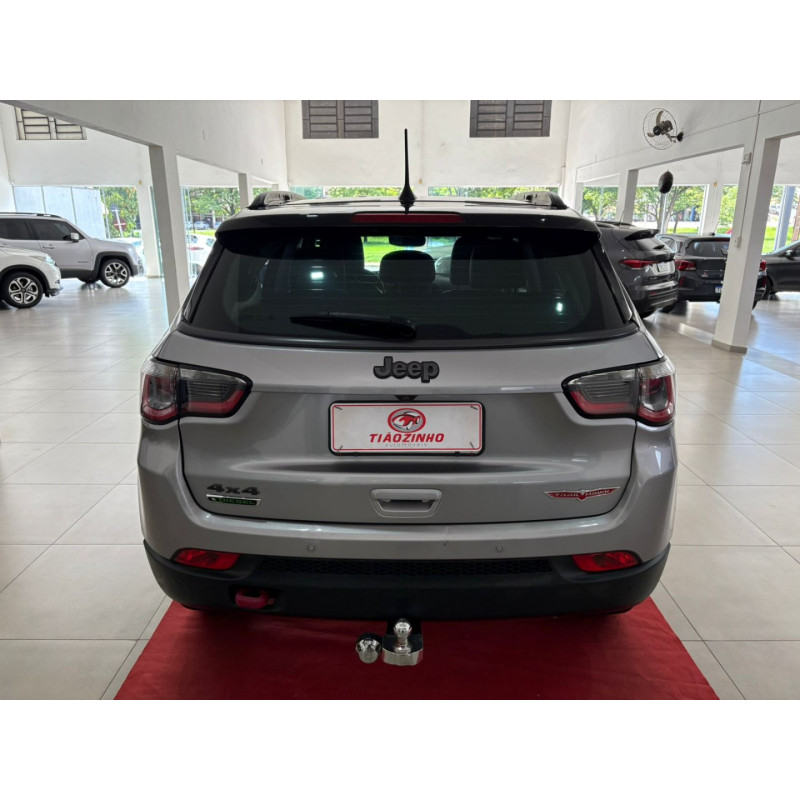JEEP Compass 2.0 16V 4P TRAILHAWK TURBO DIESEL 4X4 AUTOMÁTICO