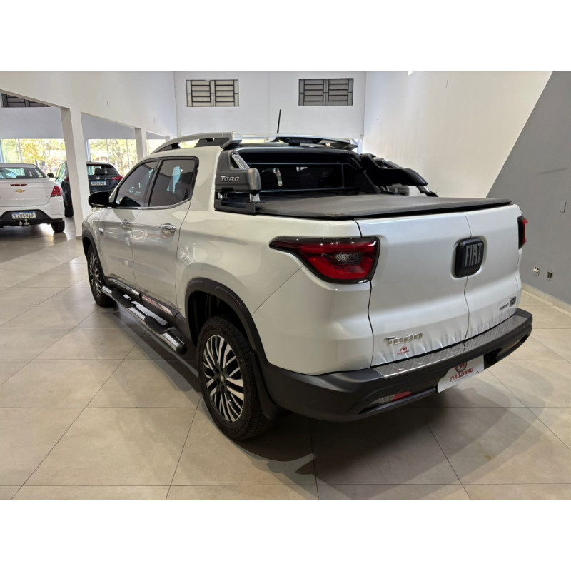 FIAT Toro 2.2 16V 4P 4WD RANCH TURBO DIESEL AUTOMÁTICO