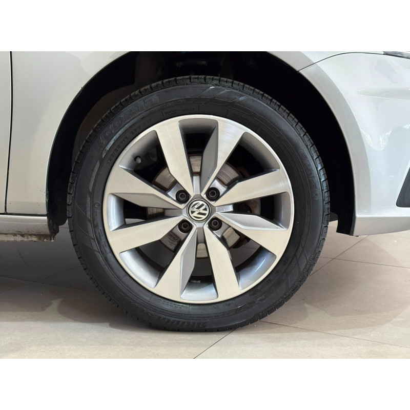 VOLKSWAGEN Gol 1.6 4P FLEX MSI HIGHLINE