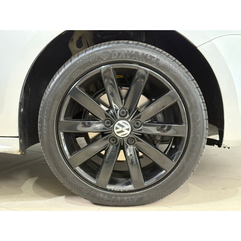 VOLKSWAGEN Jetta 2.0 4P FLEX AUTOMÁTICO