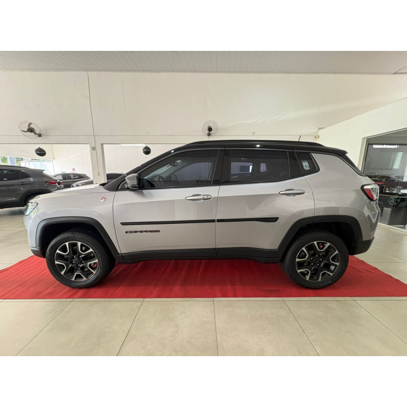 JEEP Compass 2.0 16V 4P TRAILHAWK TURBO DIESEL 4X4 AUTOMÁTICO