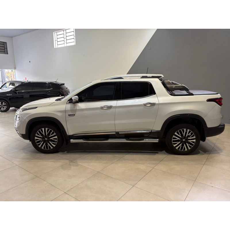 FIAT Toro 2.2 16V 4P 4WD RANCH TURBO DIESEL AUTOMÁTICO