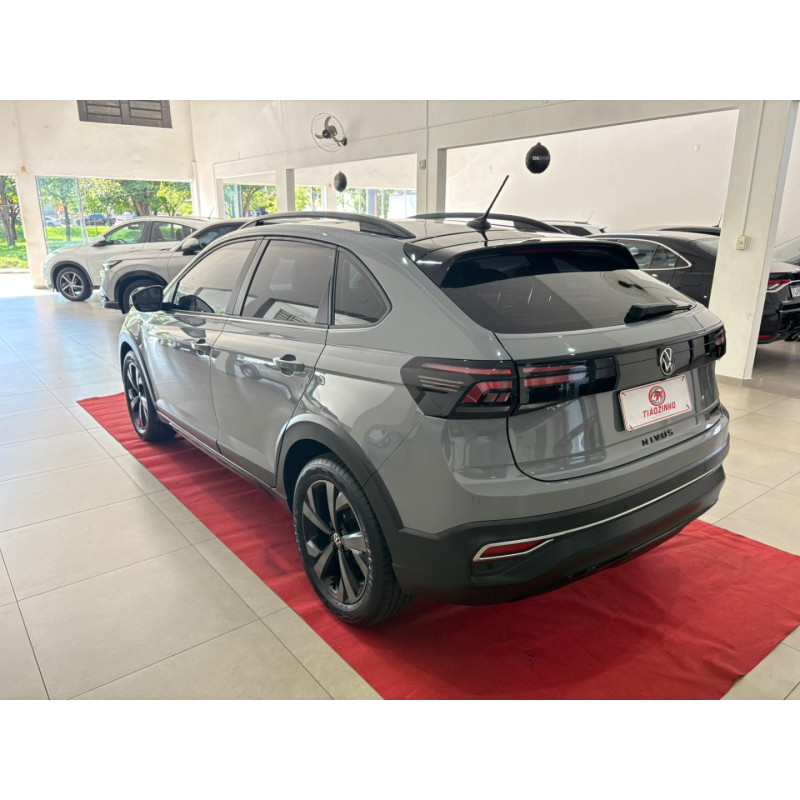 VOLKSWAGEN Nivus 1.0 4P FLEX 200 TSI HIGHLINE TURBO AUTOMÁTICO