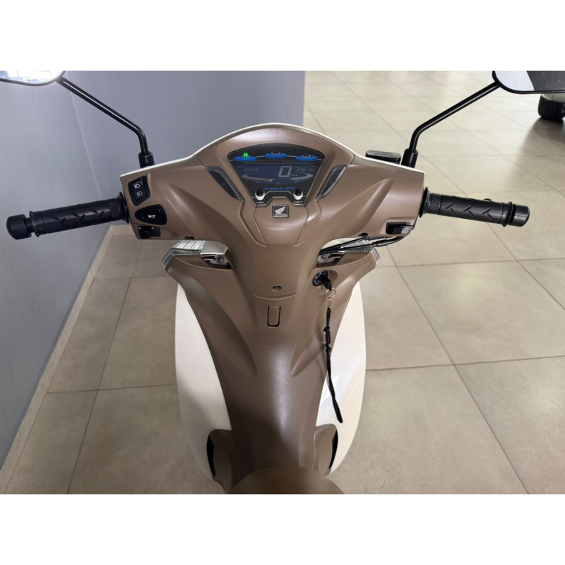 HONDA Biz 125 FLEX