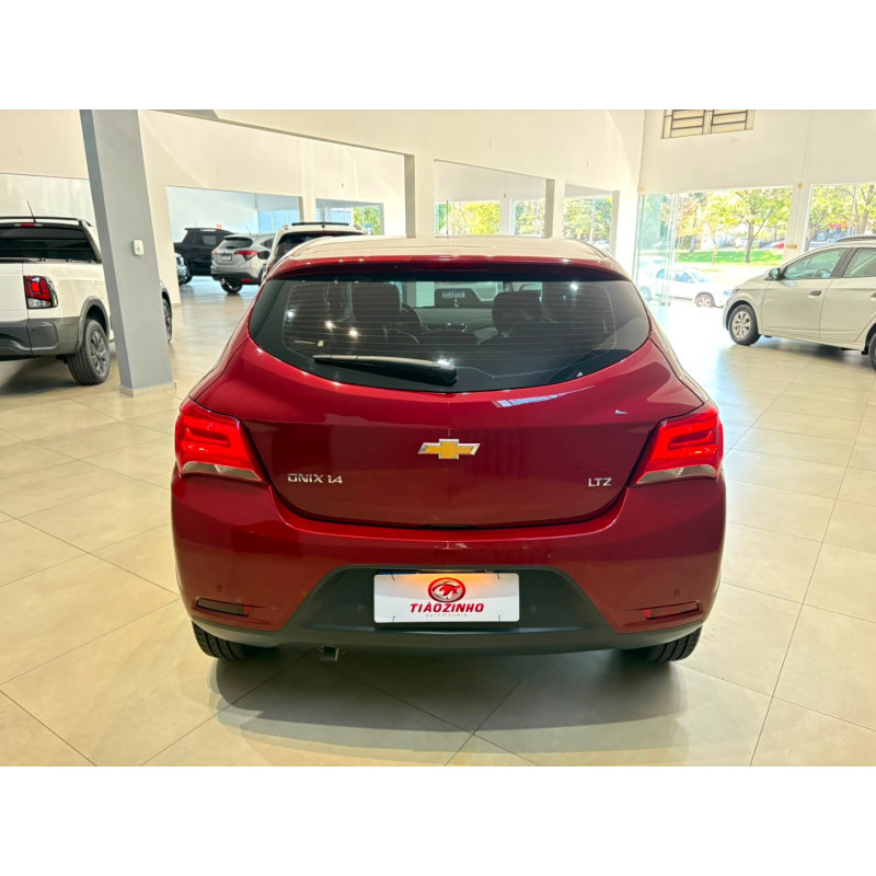 CHEVROLET Onix Hatch 1.4 4P FLEX LTZ