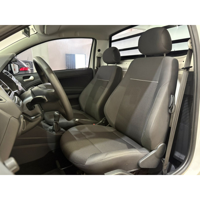 VOLKSWAGEN Saveiro 1.6 G7 CABINE SIMPLES TRENDLINE FLEX