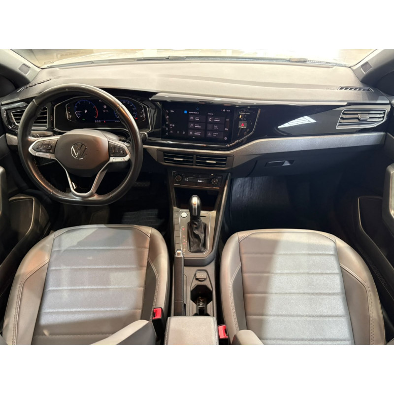 VOLKSWAGEN Nivus 1.0 4P FLEX 200 TSI HIGHLINE TURBO AUTOMÁTICO