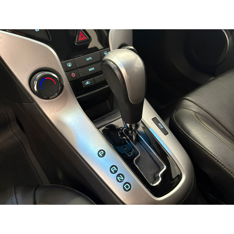 CHEVROLET Cruze Hatch 1.8 16V 4P LT SPORT6 FLEX AUTOMÁTICO