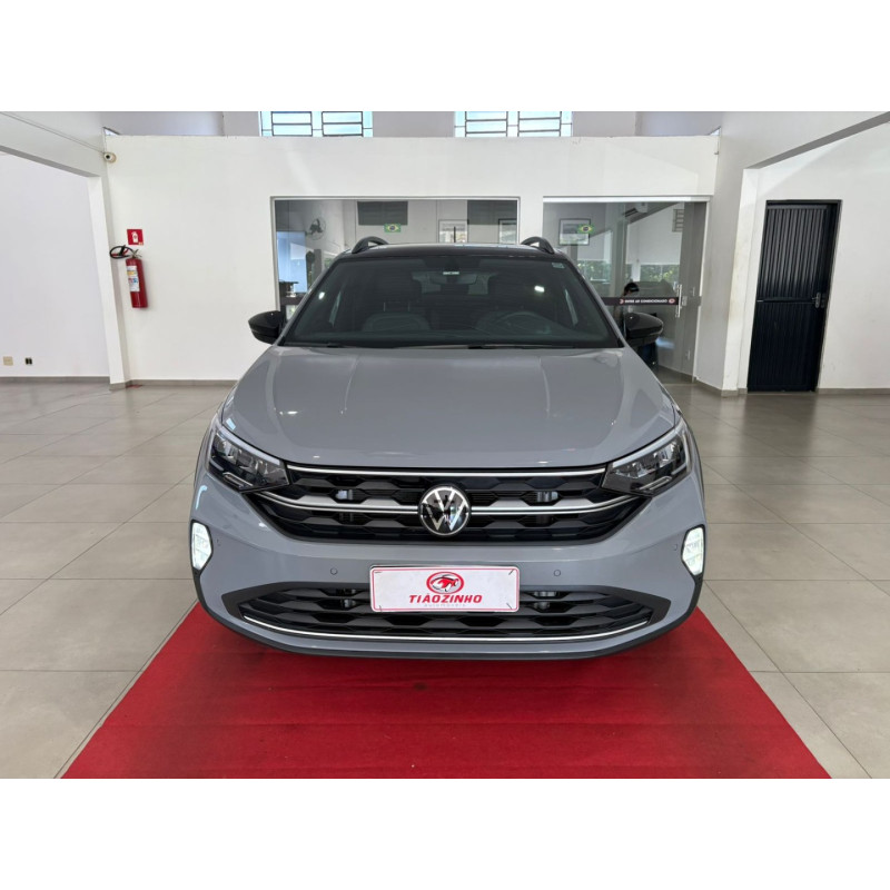 VOLKSWAGEN Nivus 1.0 4P FLEX 200 TSI HIGHLINE TURBO AUTOMÁTICO