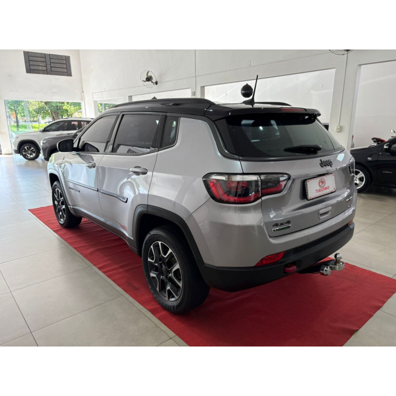 JEEP Compass 2.0 16V 4P TRAILHAWK TURBO DIESEL 4X4 AUTOMÁTICO