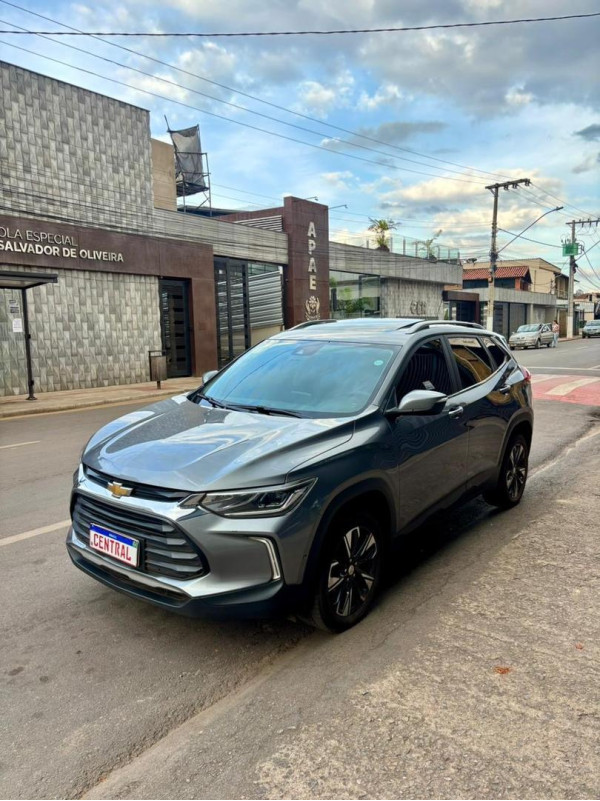 Tracker 12T A PR