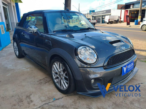 MINI John Cooper Works 1.6 16V CABRIO TURBO AUTOMÁTICO