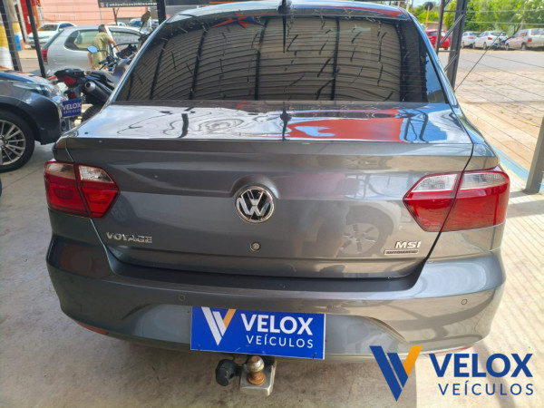 VOLKSWAGEN Voyage 1.6 4P FLEX MSI AUTOMÁTICO