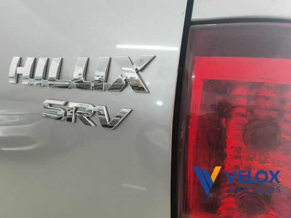 TOYOTA Hilux Caminhonete 2.8 16V SRV 4X4 DIESEL CABINE DUPLA AUTOMÁTICO