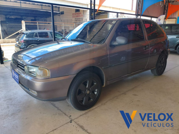 VOLKSWAGEN Gol 1.6 CLI