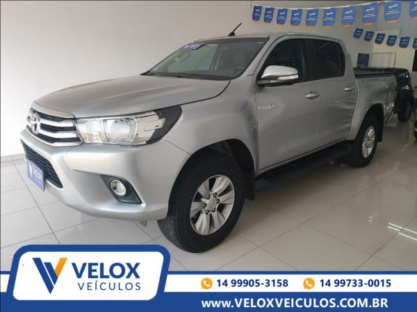 Hilux Caminhonete 2.8 16V SRV 4X4 DIESEL CABINE DUPLA AUTOMÁTICO