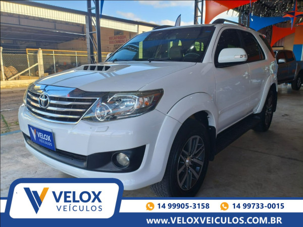 Hilux SW4 3.0 16V 4P SRV 4X4 TURBO DIESEL AUTOMÁTICO