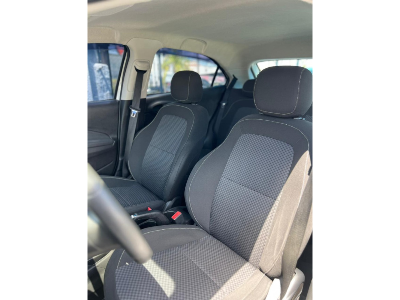 CHEVROLET Onix Hatch 1.0 4P FLEX LT