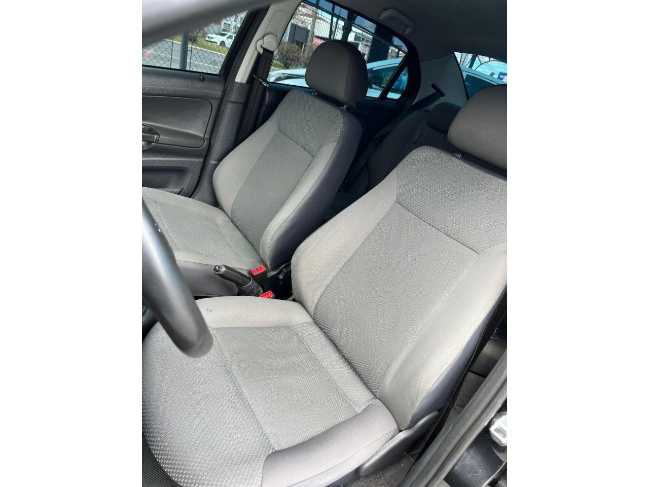 VOLKSWAGEN Voyage 1.0 4P TREND FLEX