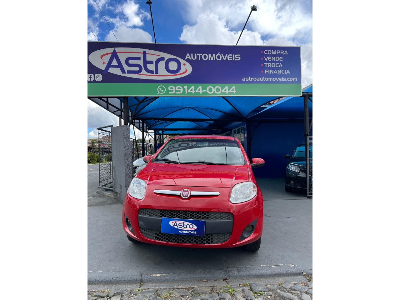 FIAT Palio 1.4 4P FLEX ATTRACTIVE