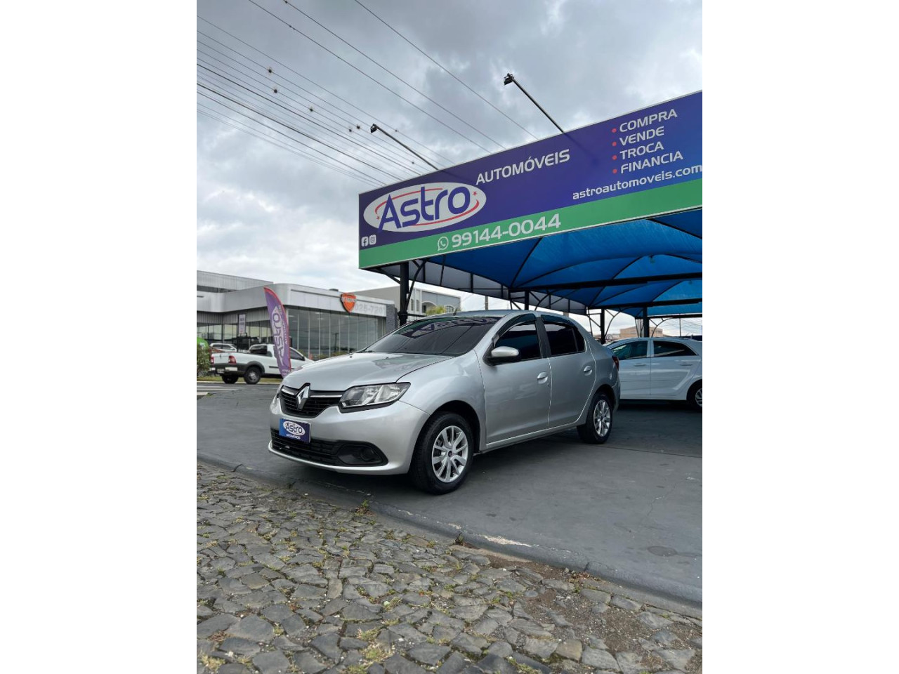 Logan 1.0 16V 4P FLEX EXPRESSION