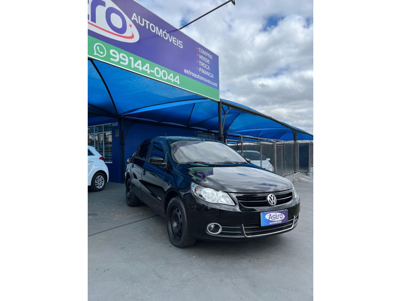 VOLKSWAGEN Voyage 1.0 4P TREND FLEX