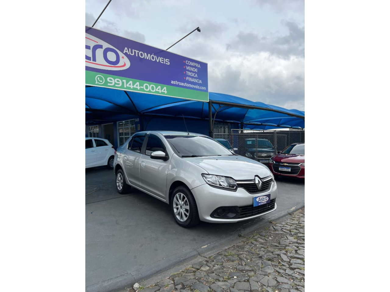 RENAULT Logan 1.0 16V 4P FLEX EXPRESSION