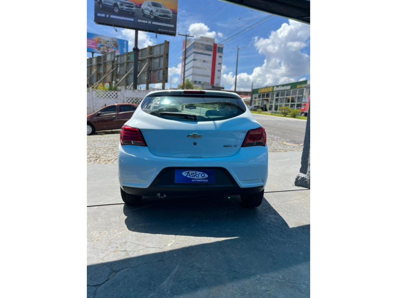 CHEVROLET Onix Hatch 1.0 4P FLEX LT