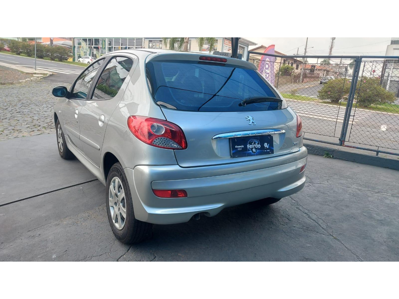 207 Hatch 1.4 4P XR FLEX