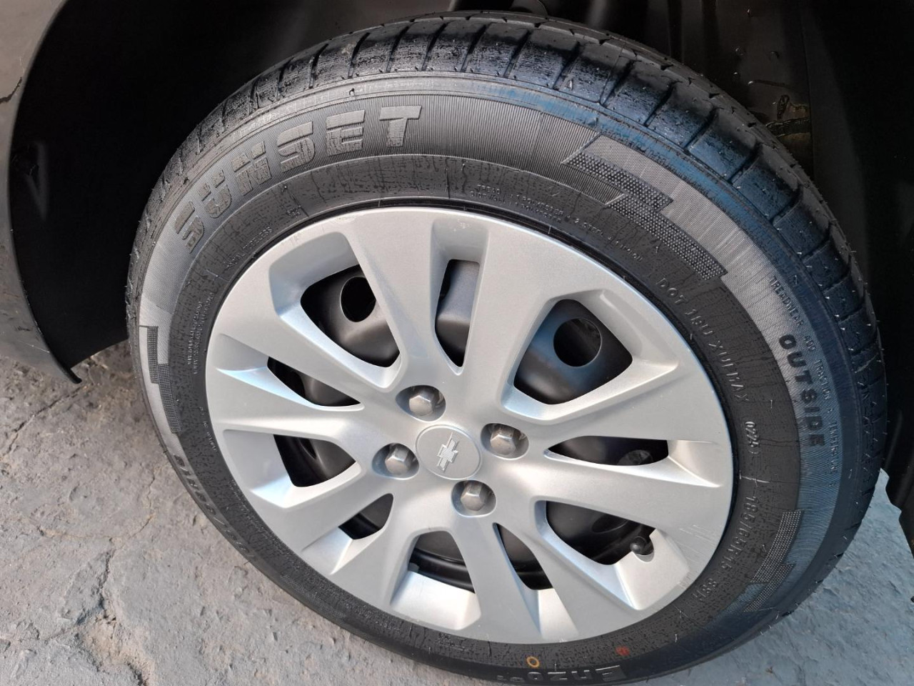 Onix Hatch 1.0 4P FLEX LT