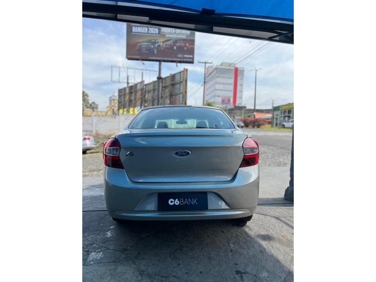 Ka + Sedan 1.0 12V 4P TI-VCT SE FLEX