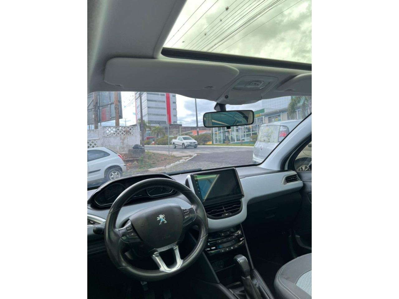 PEUGEOT 208 1.5 4P FLEX ALLURE