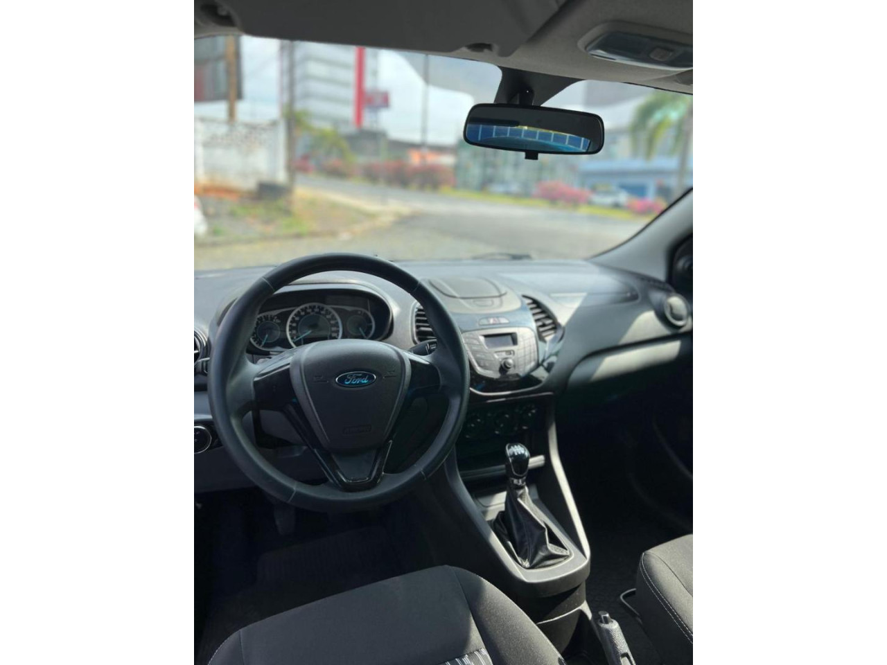 Ka + Sedan 1.0 12V 4P TI-VCT SE FLEX