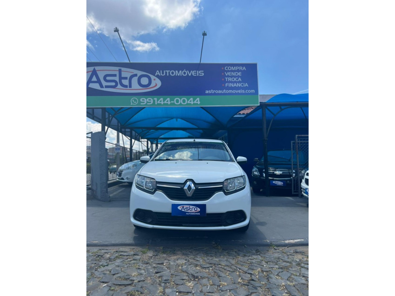 RENAULT Logan 1.0 16V 4P FLEX EXPRESSION