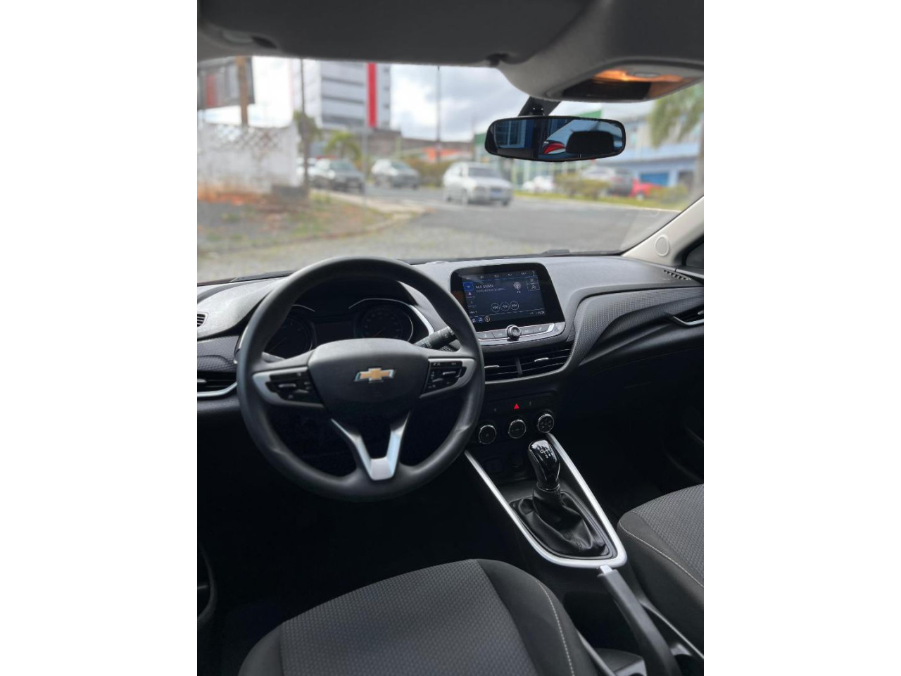 CHEVROLET Onix Hatch 1.0 4P FLEX LT