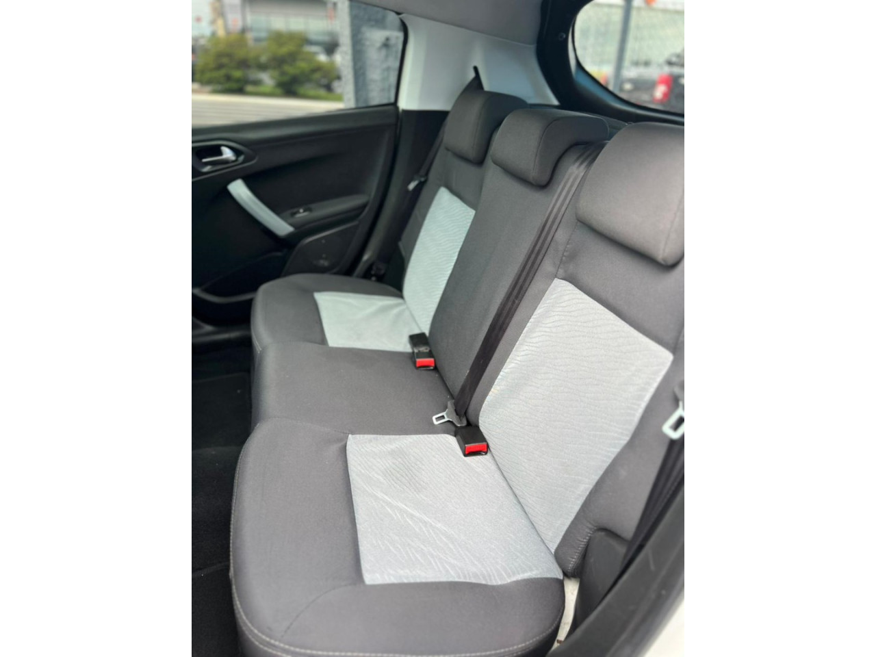 PEUGEOT 208 1.5 4P FLEX ALLURE