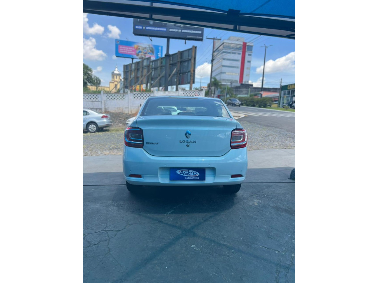 RENAULT Logan 1.0 16V 4P FLEX EXPRESSION