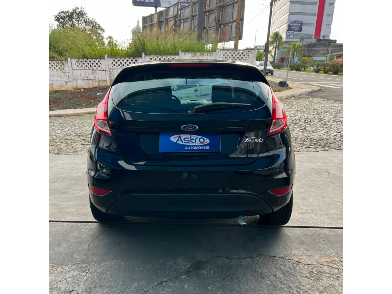 FORD Fiesta Hatch 1.5 16V 4P SE FLEX