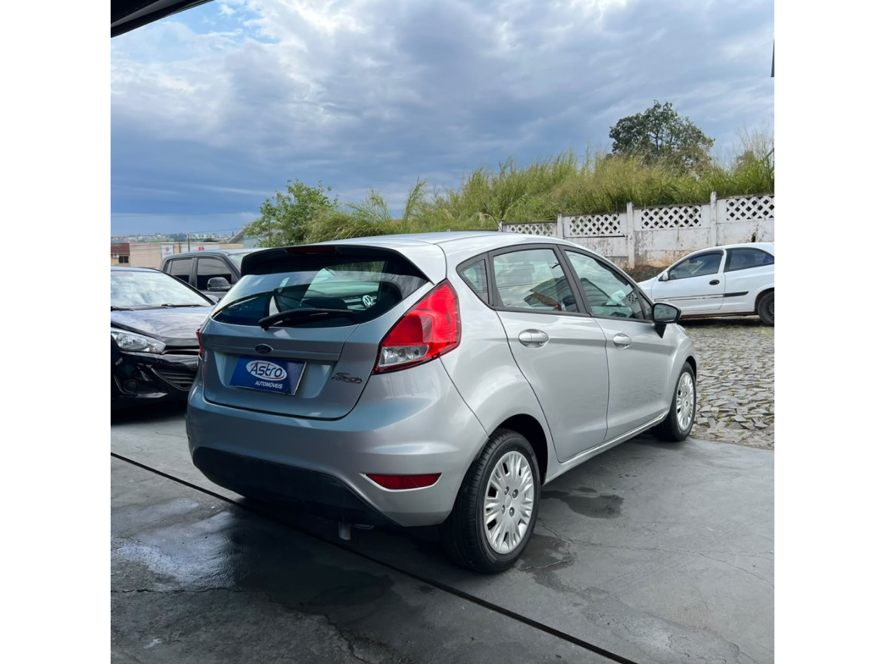 FORD Fiesta Hatch 1.5 16V 4P S FLEX
