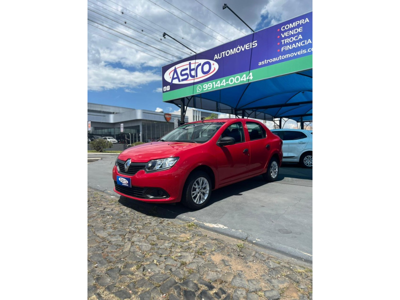 Logan 1.0 16V 4P FLEX AUTHENTIQUE