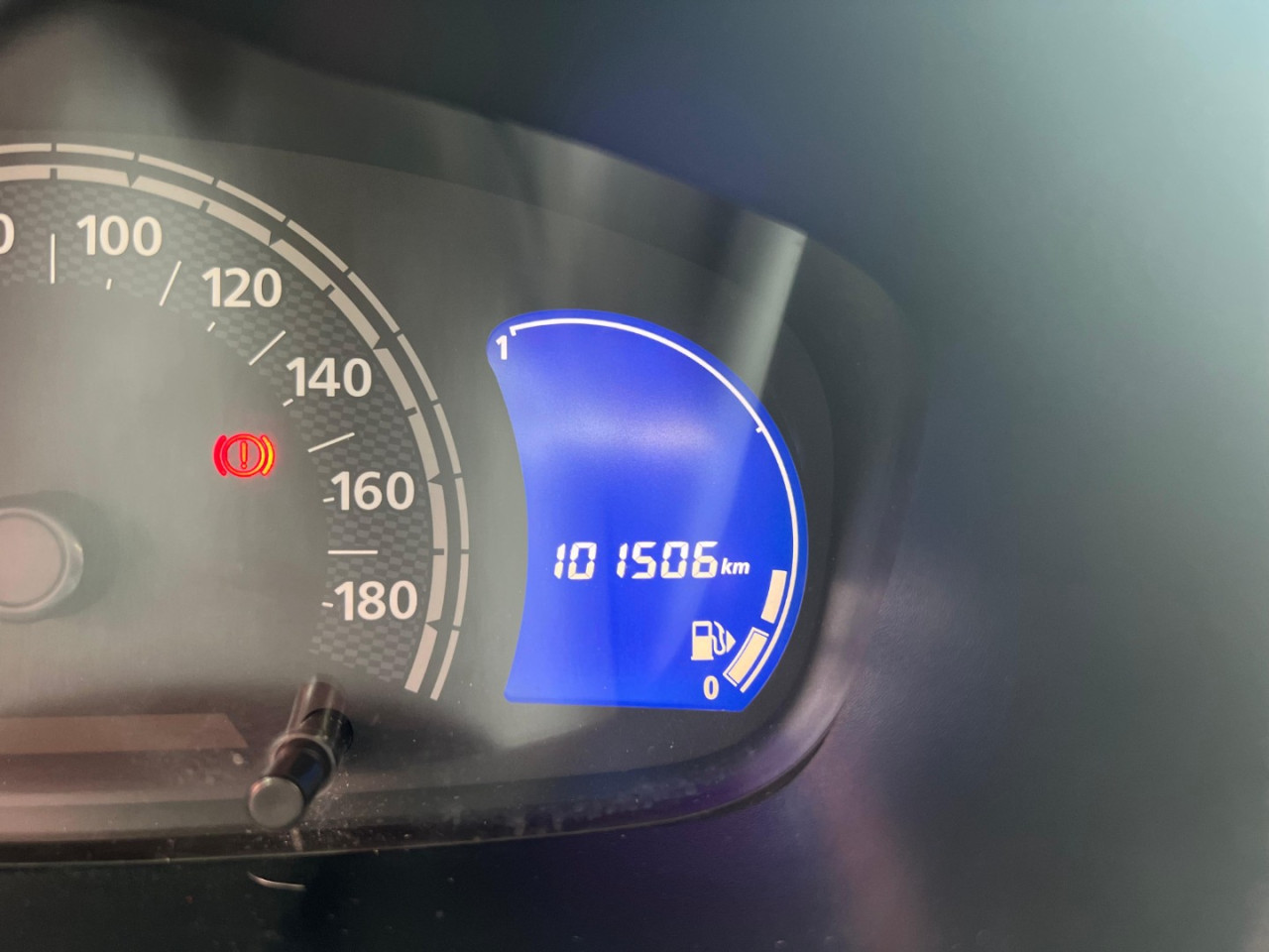 RENAULT Kwid 1.0 12V 4P SCE FLEX INTENSE