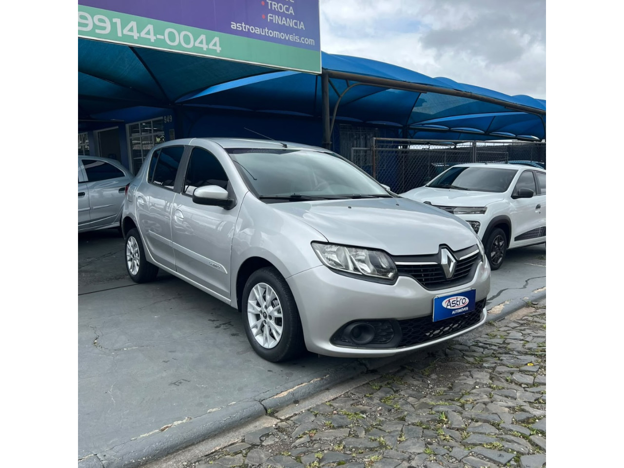 RENAULT Sandero 1.6 4P FLEX EXPRESSION