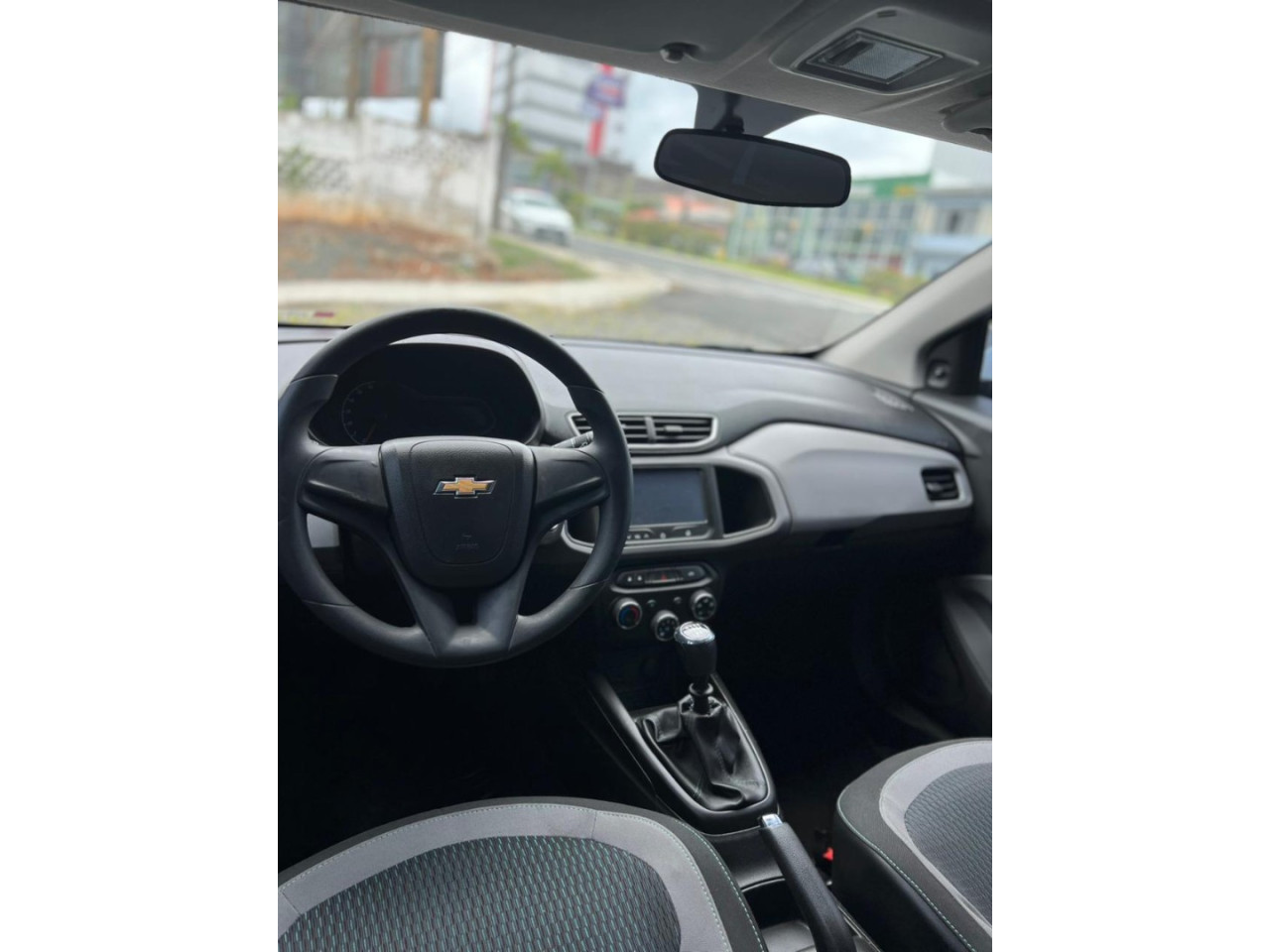 CHEVROLET Onix Hatch 1.0 4P FLEX LT